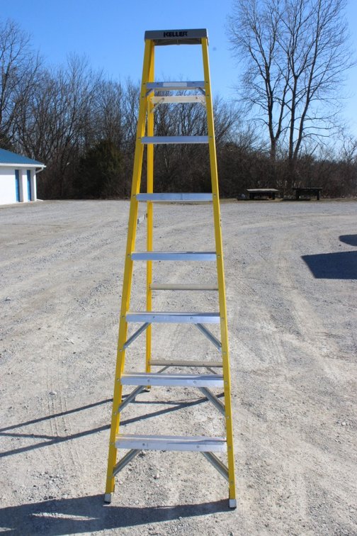 Keller 8 Foot Step Ladder.