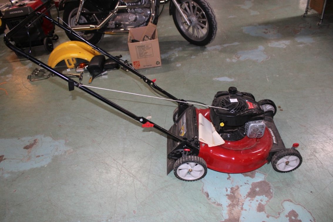 Murray 21 Inch Push Mower.