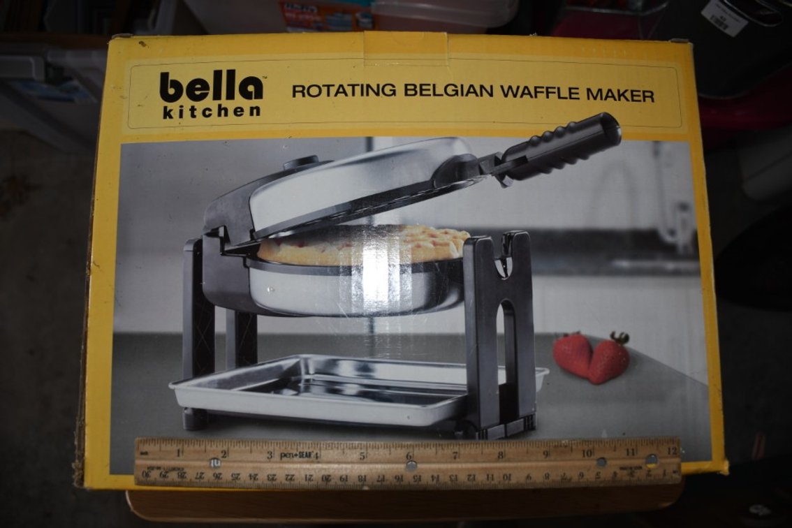 Rotating Belgian Waffle Maker