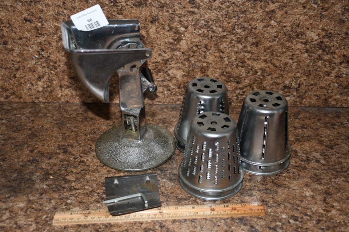 Hand Crank Shredder