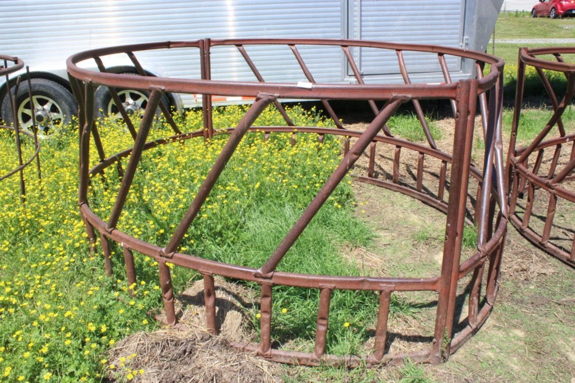 8 Ft Round Hay Ring