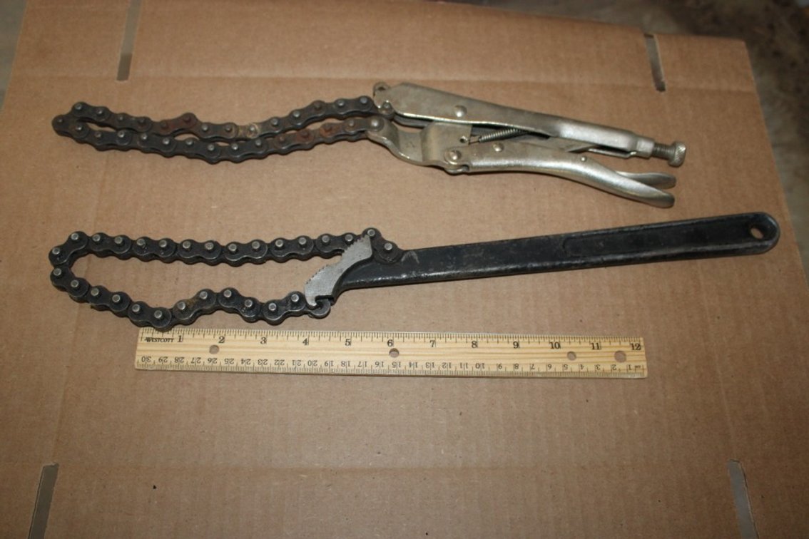 2 Chain Wrenches