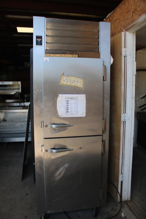 Traulsen Model AHT132WUT-HHS Spec Line Series Commercial Reach-In Refrigerator on Casters, 30 x 35 x 83.5