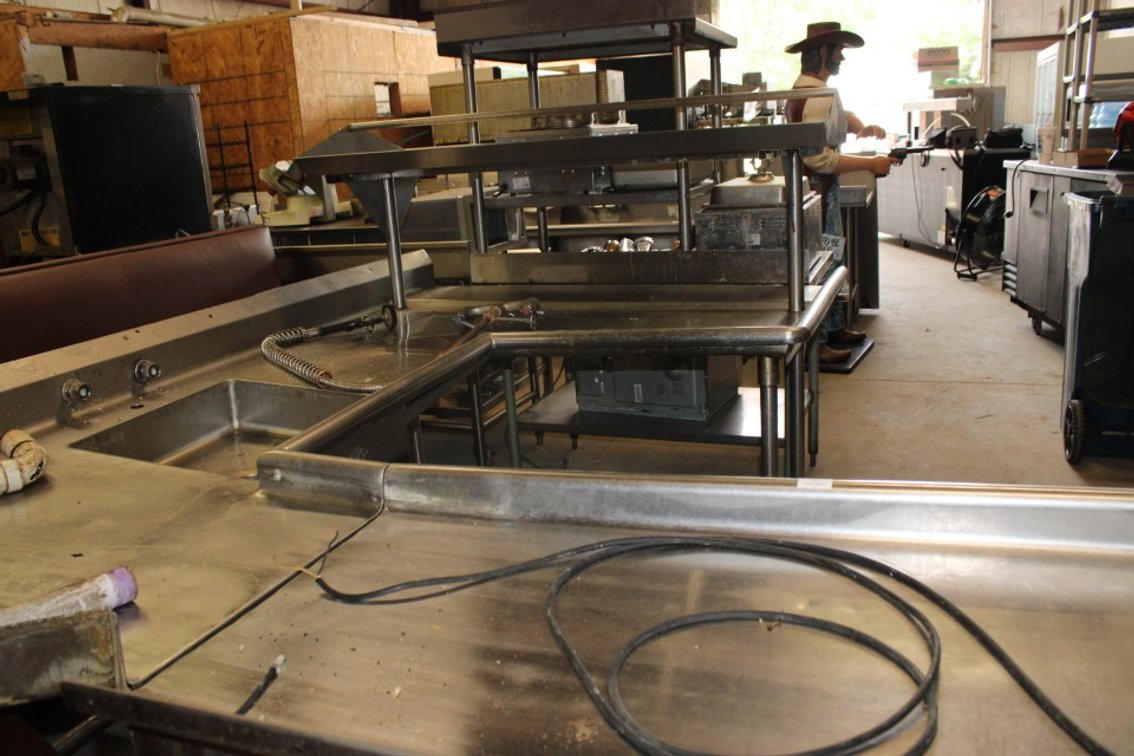 Stainless Steel Soiled Dish and Clean Dish Tables With Automatic Stop Switch; Sink Side Measures 100 x 60 x 38 With 60 x 25 x 24 Removable Top Shelf; Clean Table Measures 45 x 30 x 49