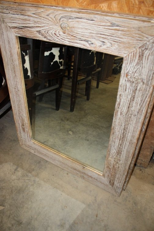 2 Wall Mirrors, 31 x 37