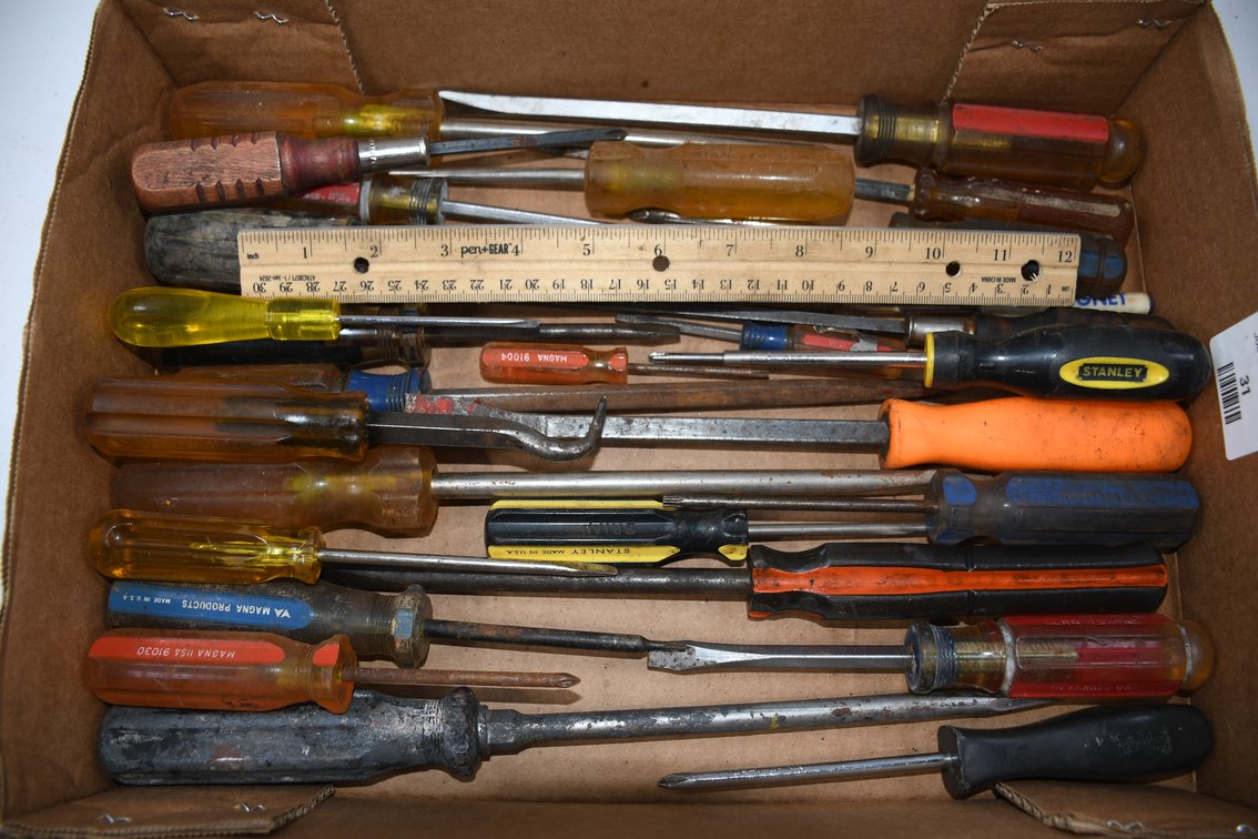 Various Screwdrivers to Include Craftsman, Stanley, Diamond, and More