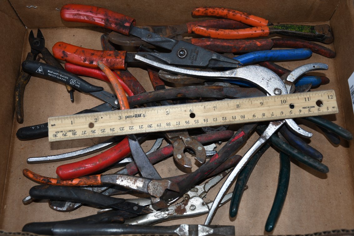 Variety of Snips, Specialty Grips, Locking Pliers, Etc.