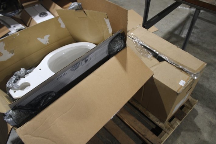 Image for Home Supply Auction, Plumbing And Bathroom Fixtures, Kitchen Sinks, Faucets, Toilets, Catering/Restaurant Dinnerware