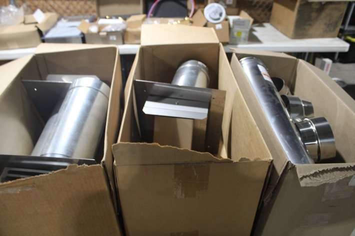 Image for Home Supply Auction, Plumbing And Bathroom Fixtures, Kitchen Sinks, Faucets, Toilets, Catering/Restaurant Dinnerware