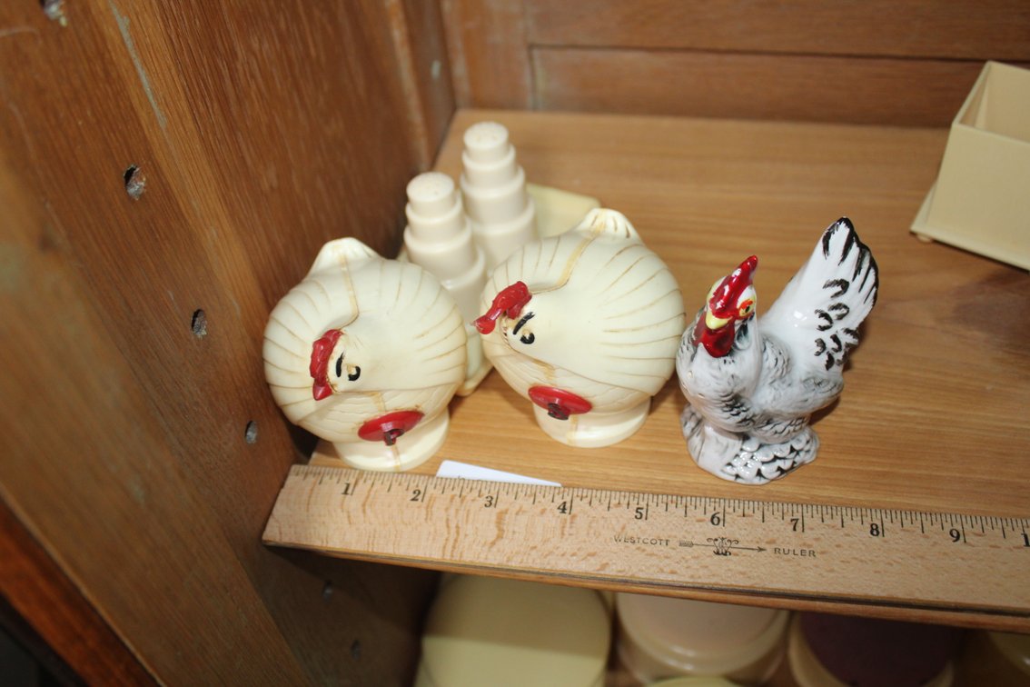 Two Celluloid Chickens, Celluloid Salt And Pepper Shaker With Tray, And Ceramic Chicken Salt And Pepper Shaker