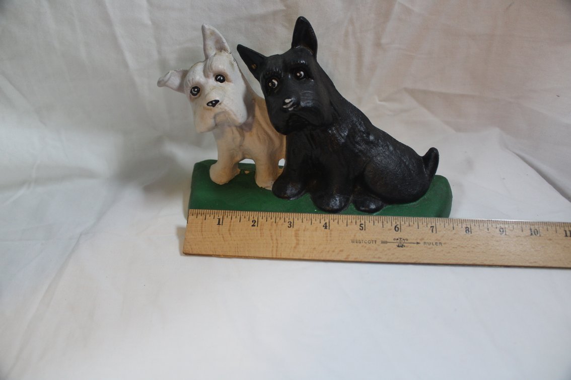 Cast Iron Double Scottie Dog Doorstop