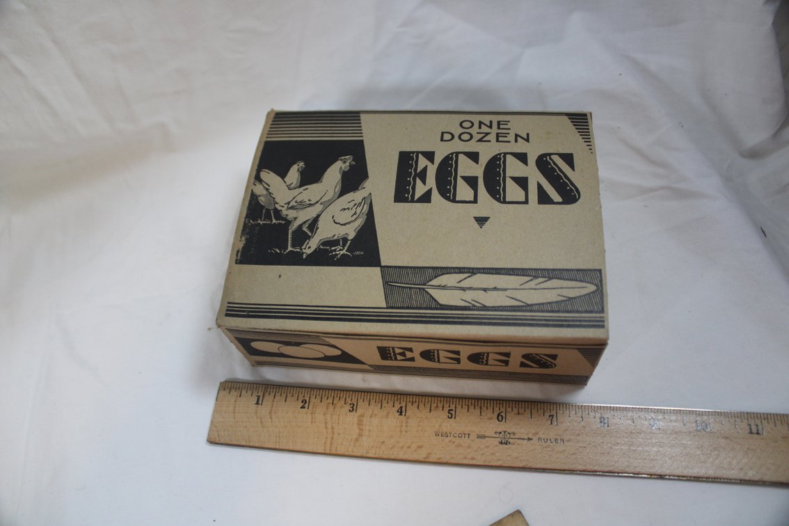 Vintage One Dozen Eggs Box, Marvel Copyright 1932, Sutherland Paper Company, Kalamazoo, Michigan