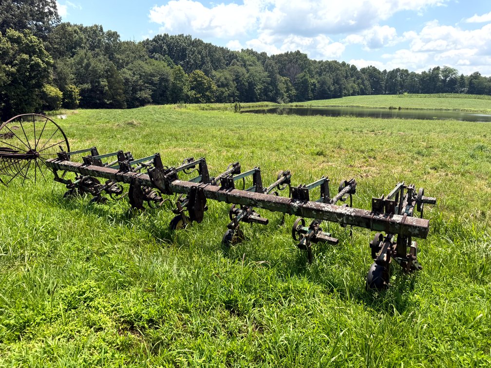 John Deere 3 Point Row Crop Cultivator