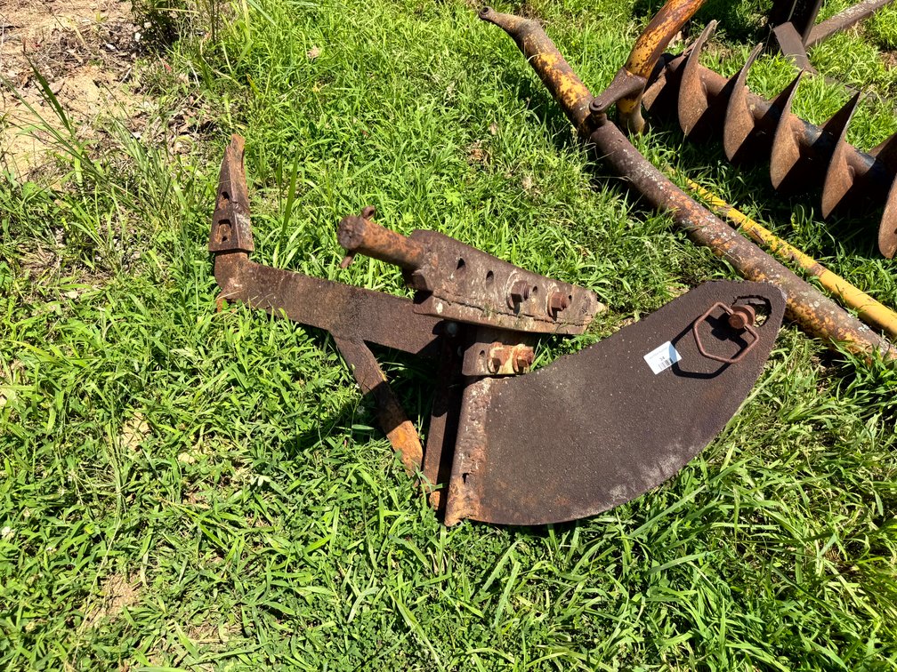 3 Point Single Shank Subsoiler (Ripper) with a Pipe Layer Attachment