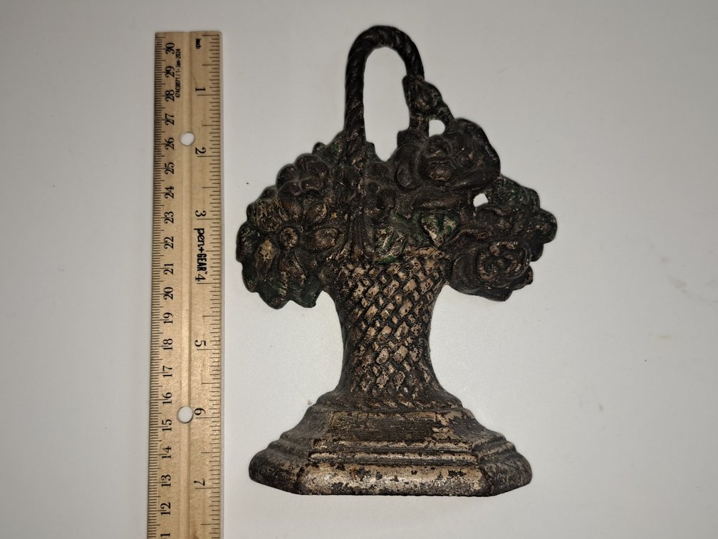 Cast Iron Bouquet Door Stop