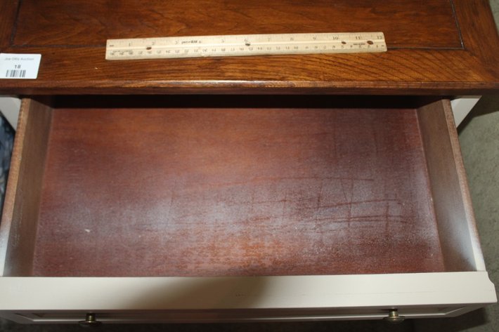 Image for Side Table Measures 24 x 16 x 25