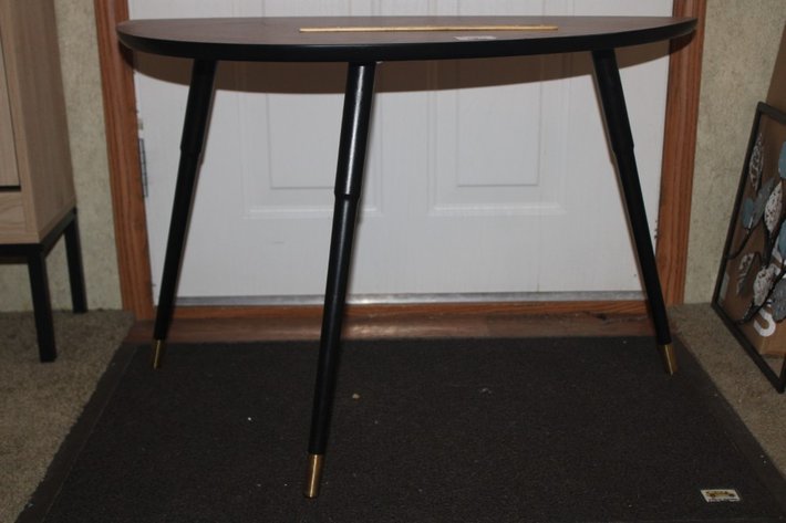 Image for Mid-Century Style Side Table Measures 28 x 16 x 20