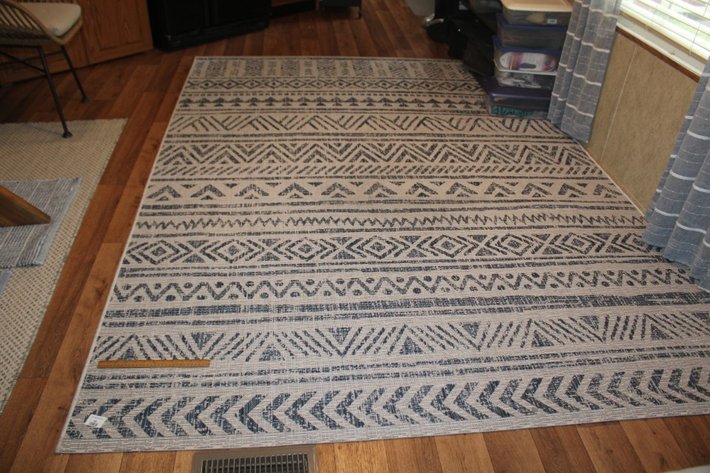 Image for Area Rug Measures 79 x 110