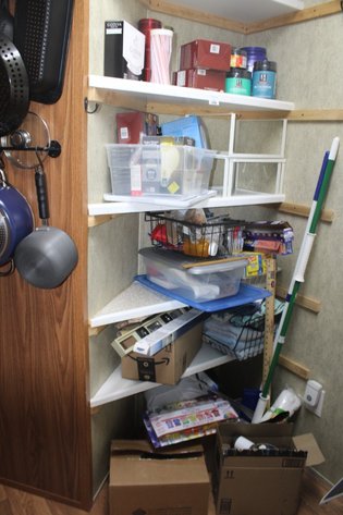 Image for Light Bulbs, Door Pulls, Aluminum Foil, Spray Paint, Tie-Dye Kit, Mop Bucket and More