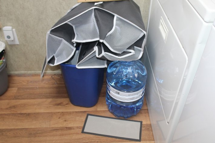 Image for Over the Door Organizer, Water Bottles and Trash Cans