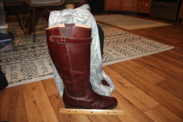 Image for L.L. Bean Ladies Boots Size 8.5