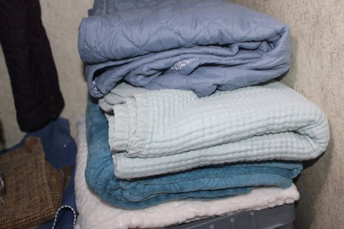 Image for Bedding and Plastic Organizer Shelf