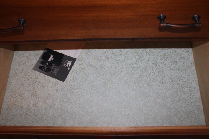 Image for 6 Drawer Chest Measures 30 x 16 x 52