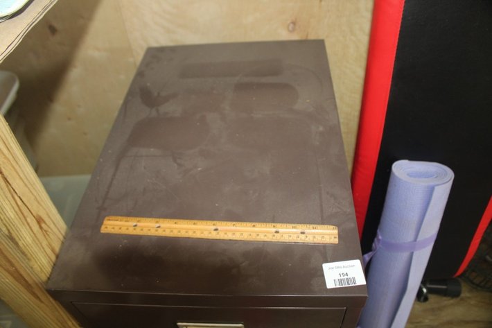 Image for Two Drawer Metal File Cabinet, Unlocked No Key, Measures 15 x 23 x 30