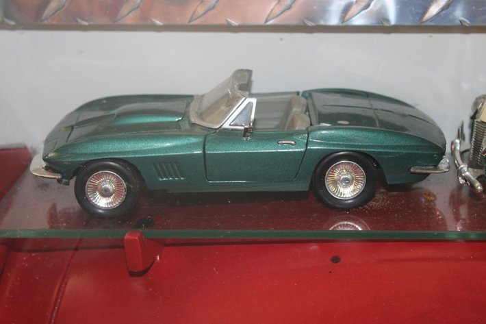 Image for 1959 Cadillac Eldorado Wall Shelf with Two 1:24 Scale Diecast Cars, 1967 Corvette and a Golden Ford Forty, Display Shelf Measures 21 x 17 x 8.5