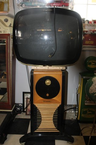 Image for Telstar Predicta TV, Measures 29 x 19 x 50