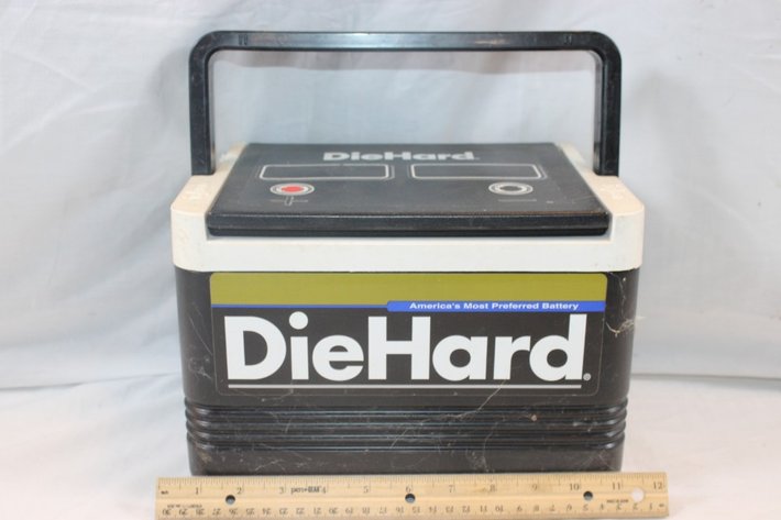 Image for Die Hard Battery Advertising Lunch Cooler