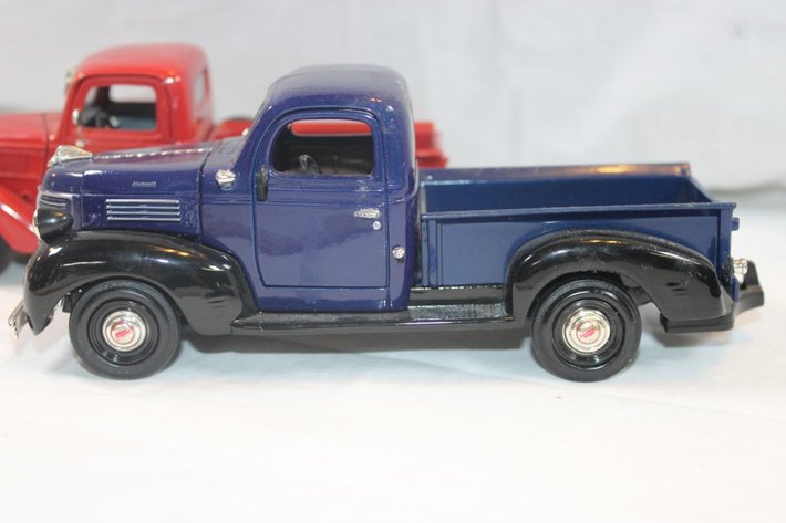Image for Four 1:24 Scale Cars: 1949 Ford Woody, 1941 Plymouth Truck, 1937 Ford Pickup, and 1948 Chevy Aerocoupe