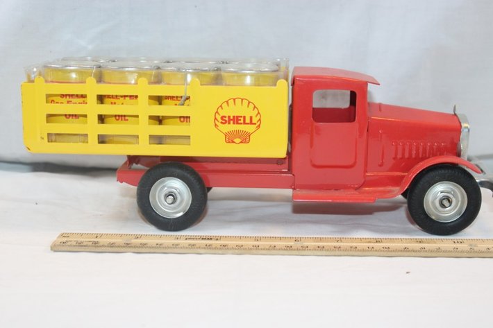 Image for Tin Metal Craft Gearbox Shell Advertising Truck, Approximately 1:18 Scale
