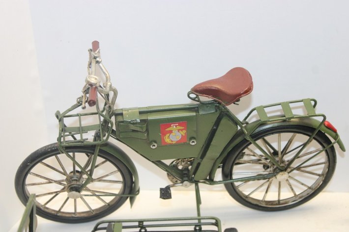 Image for Tin Military Jeeps and Motorcycle Bikes