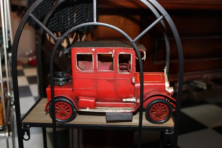 Image for Display Shelf with 3 Tin Model Cars Measures 12 x 6 x 29.5