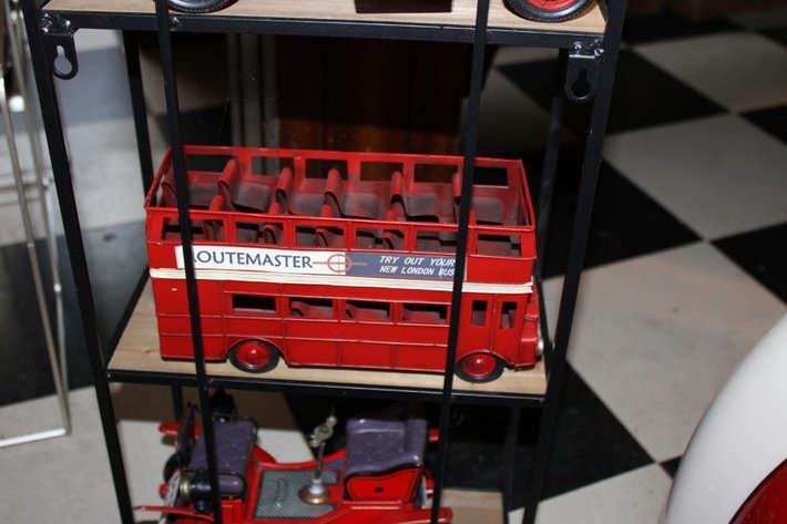 Image for Display Shelf with 3 Tin Model Cars Measures 12 x 6 x 29.5