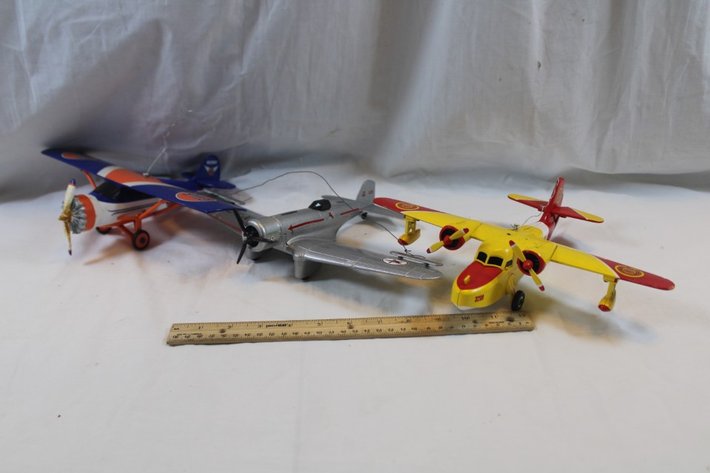 Image for Three Diecast Advertising Airplanes: Gulf Oil, Shell Oil, and Texaco