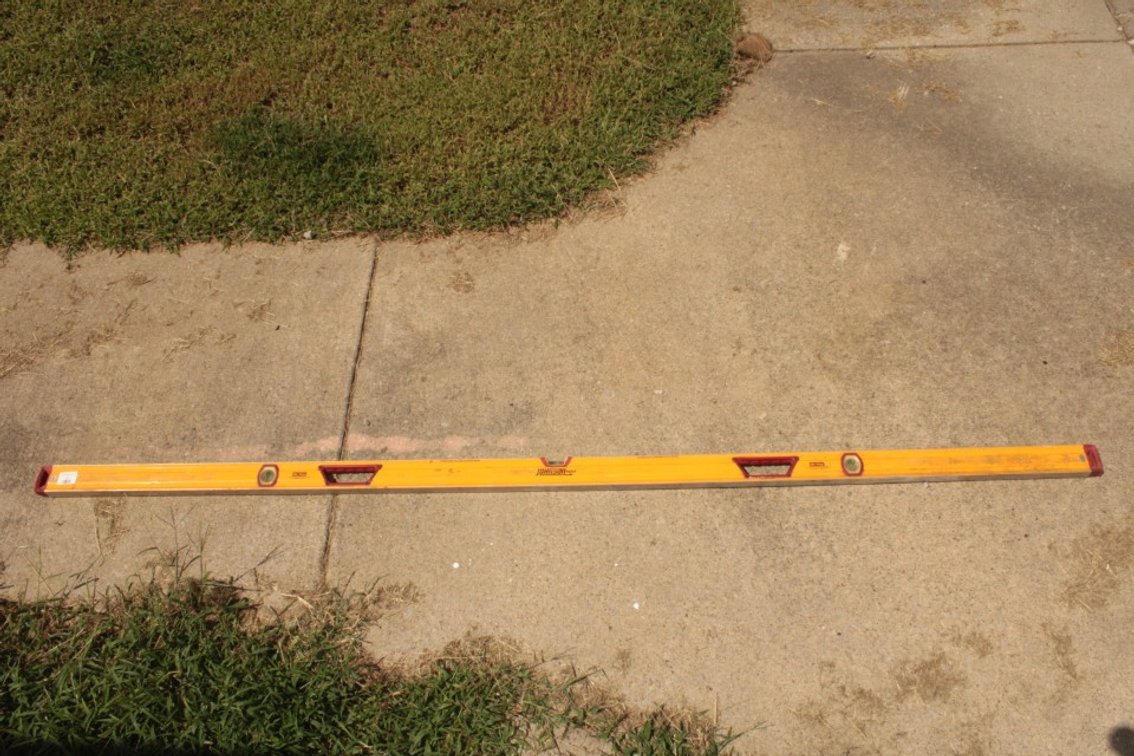 8 Foot Johnson Glow View Level