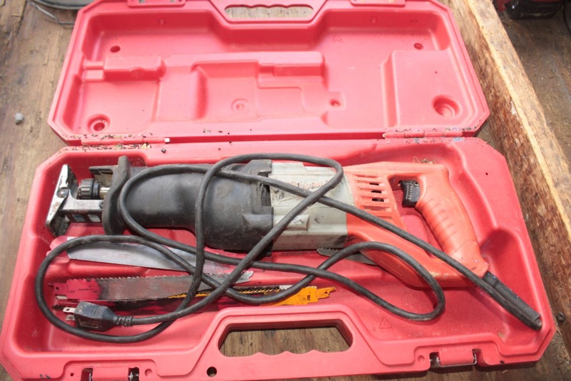 Milwaukee Heavy Duty Electric Reciprocating Saw