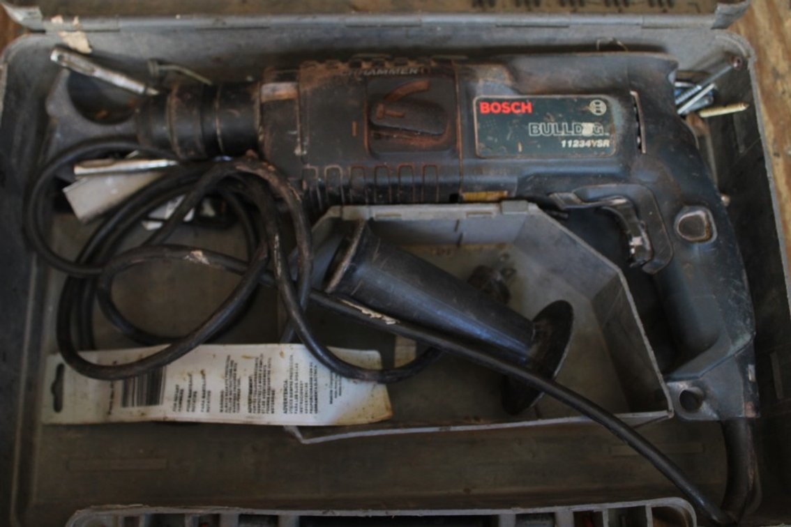 Bosch Bulldog Hammer Drill