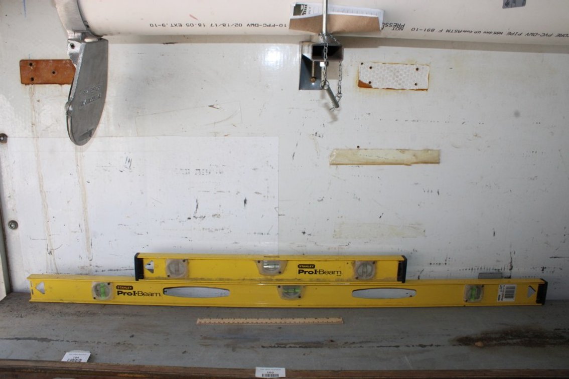 2 Stanley Pro I-Beam Levels, 44 and 28 Inch