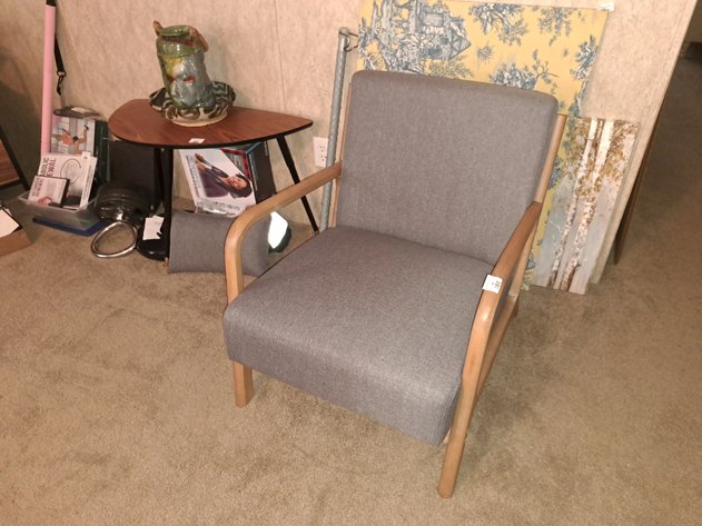 Image for Mid-Century Style Chair