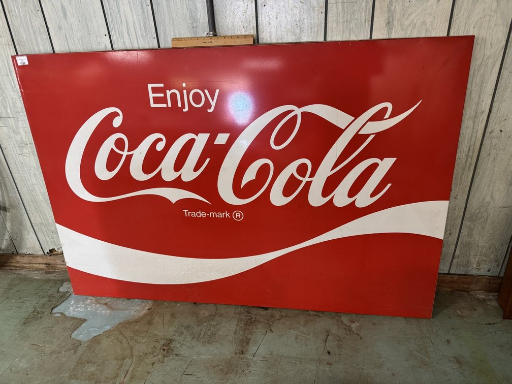 Image for Estate Variety Auction – Decor, Tools, Glass, Antiques, Dolls & More!
