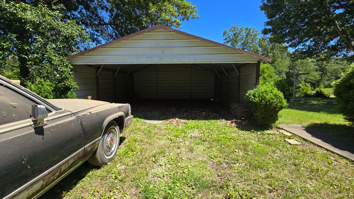 Image for Peaceful Country Living with Privacy and Space