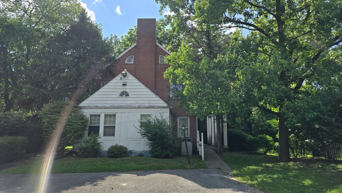 Image for Historic 2-Story Sears Home -- Online Real Estate Auction