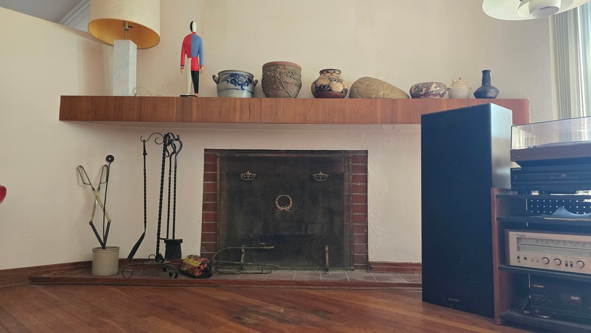 Image for Mid-Century Modern Home Ready for New Owner at Auction