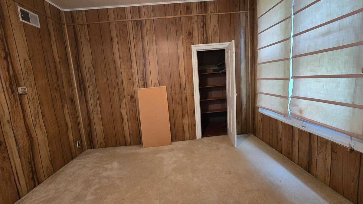 Image for FORMER FLORIST SHOP REAL ESTATE AUCTION