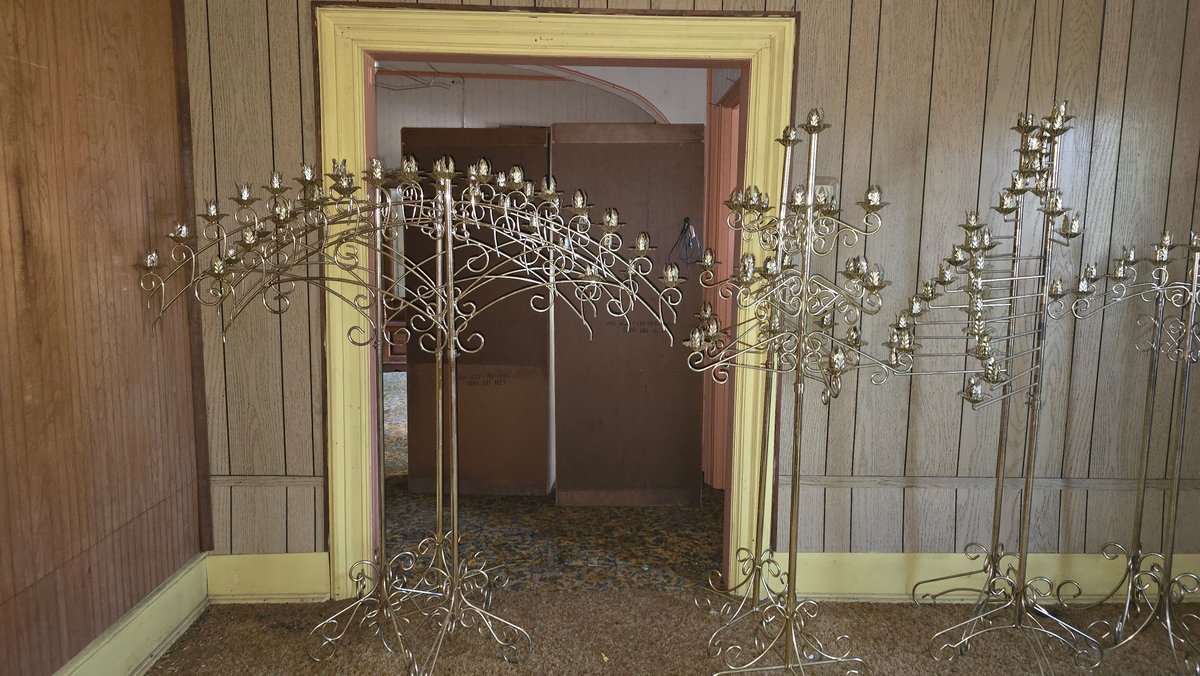 Image for FORMER FLORIST SHOP REAL ESTATE AUCTION
