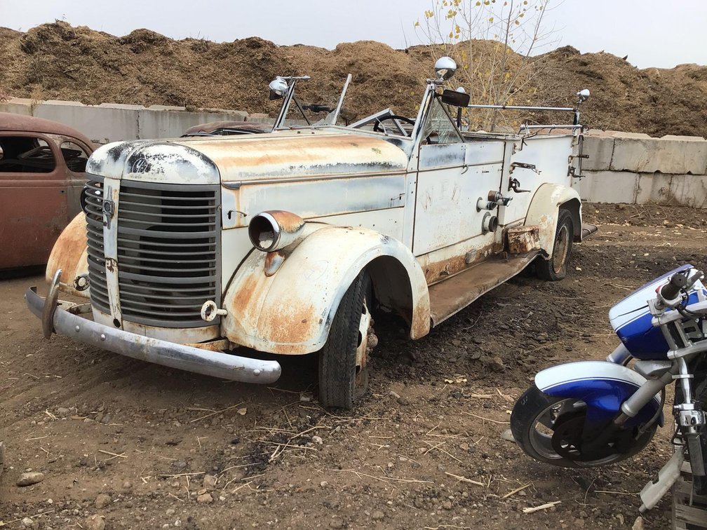 EST 1941 AMERICAN LAFRANCE FIRE ENGINE- L1426