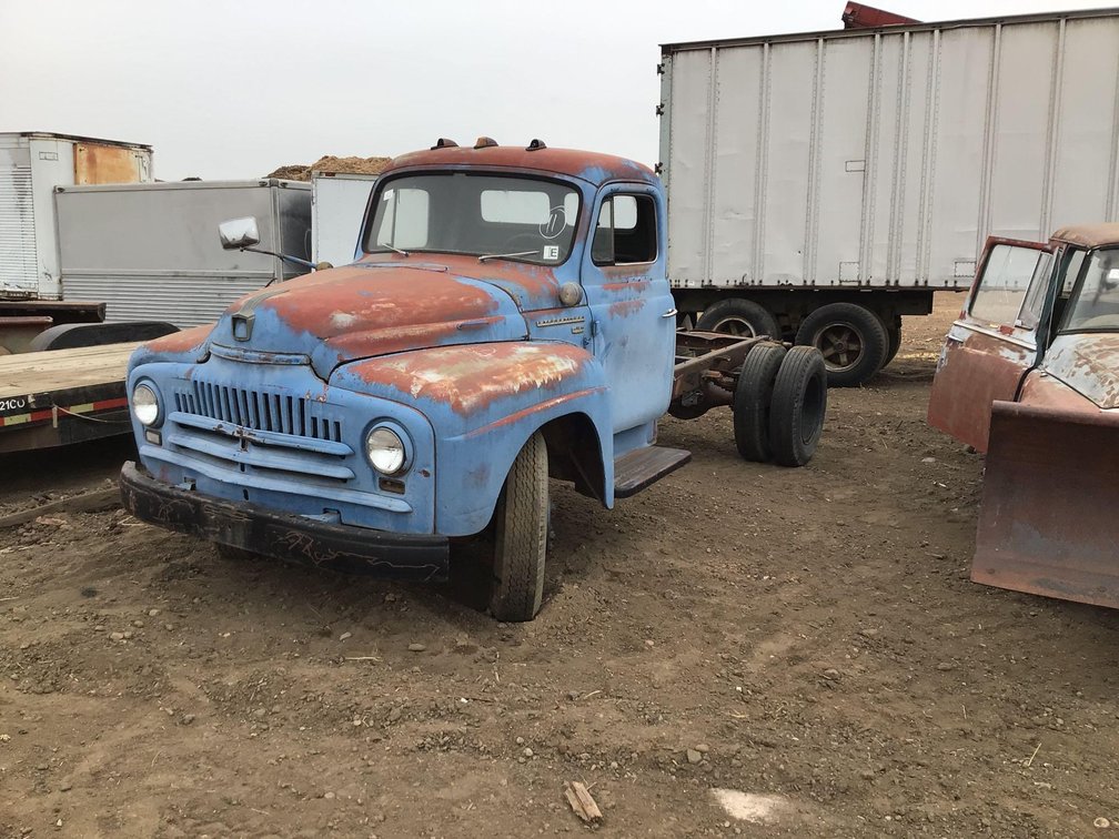 1951 INTERNATIONAL L-160-VIN-L16233356
